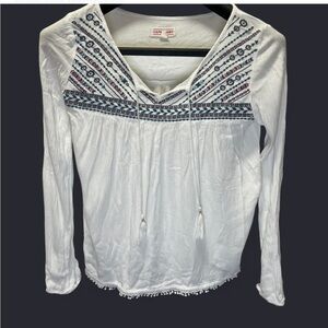 Cape Juby White and Blue Embroidered Bohemian Blouse